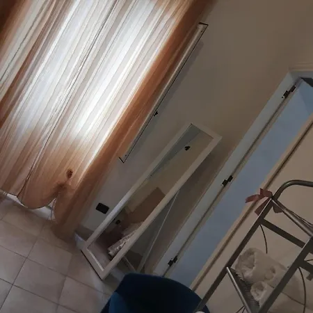 Emily Bed and Breakfast Μπρίντιζι