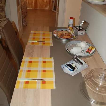 Emily Bed and Breakfast 4*