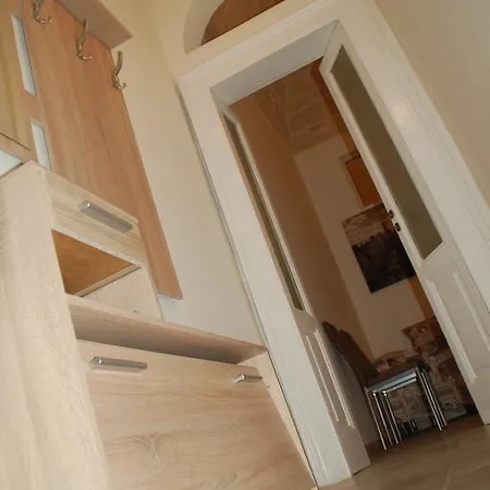 Emily Bed & Breakfast 4*